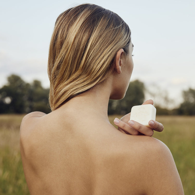 Water Meadow 3 IN 1 Hair & Body Bar 90g